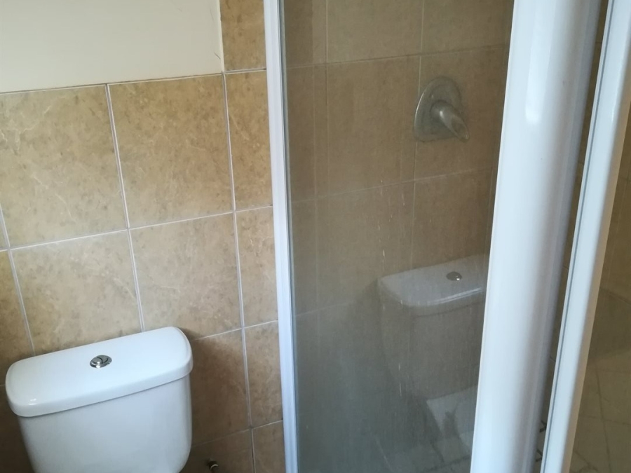 To Let 1 Bedroom Property for Rent in Die Bult North West